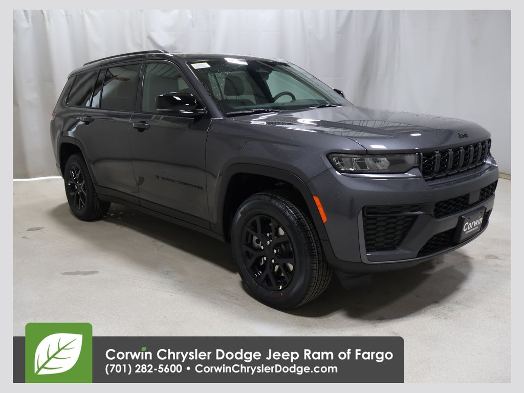 2026 Jeep Grand Cherokee L Laredo Altitude 4x4's photo