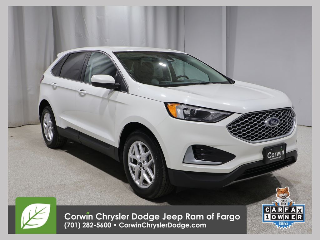 2024 Ford Edge SEL AWD's photo