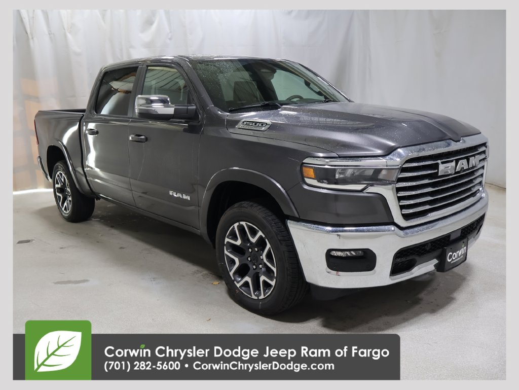 2026 Ram 1500 LARAMIE CREW CAB 4X4 5'7 BOX Pickup