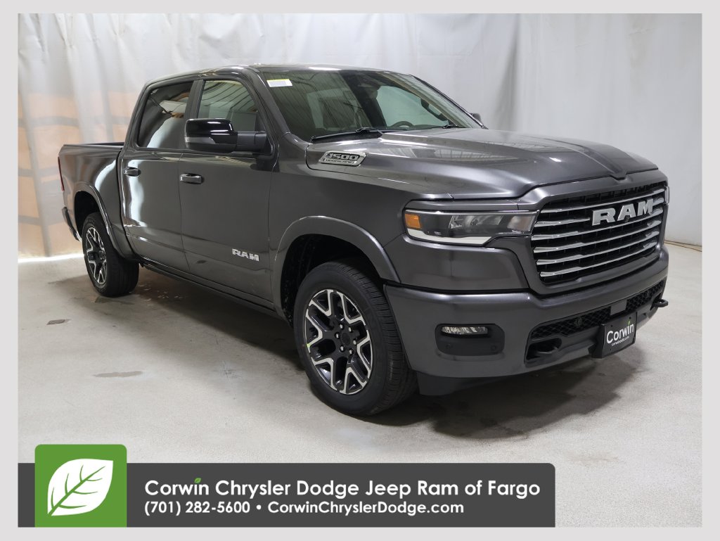 2027 Ram 1500 LARAMIE CREW CAB 4X4 5'7 BOX Pickup