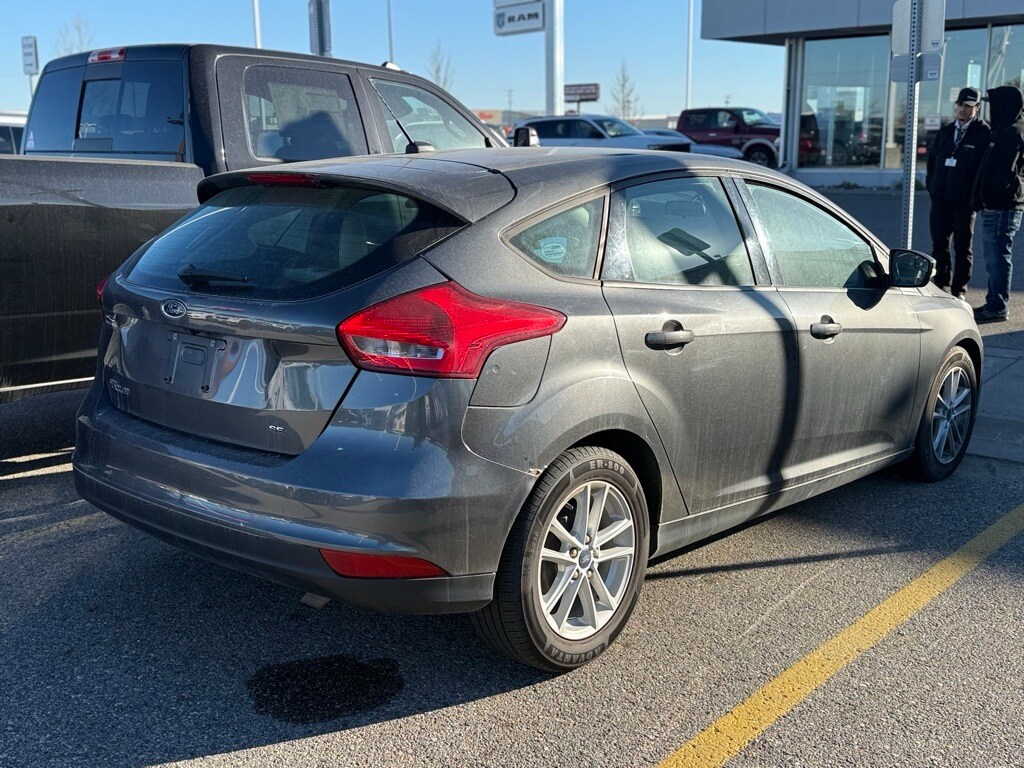 2018 Ford Focus SE photo 3