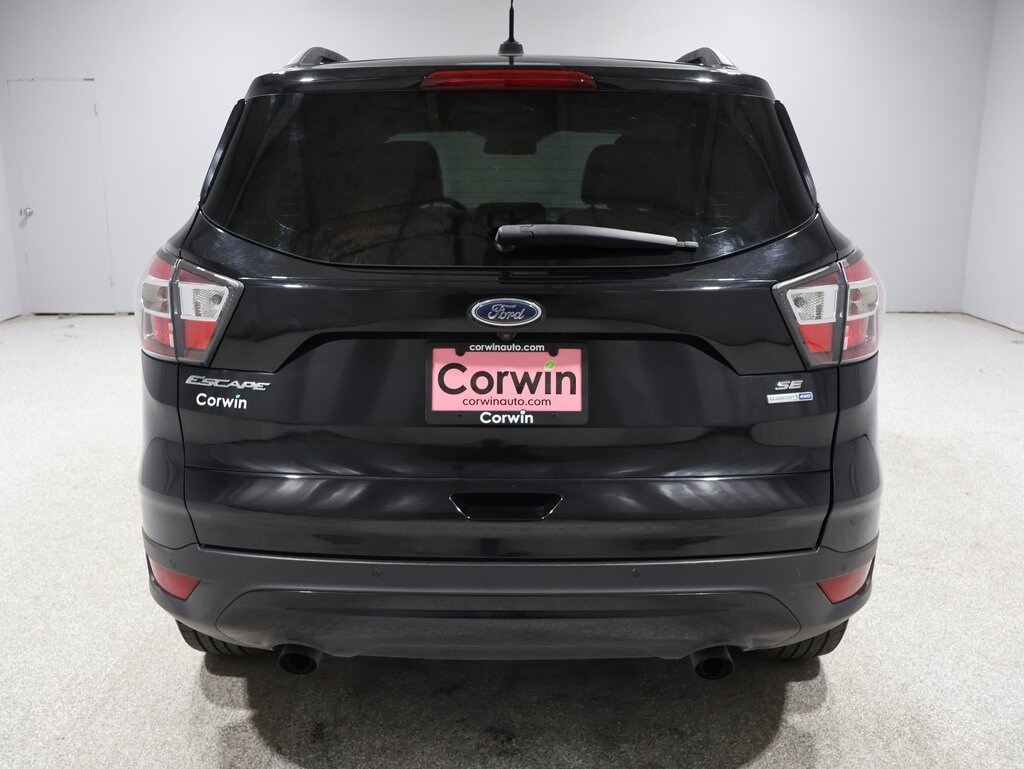 2017 Ford Escape SE photo 3