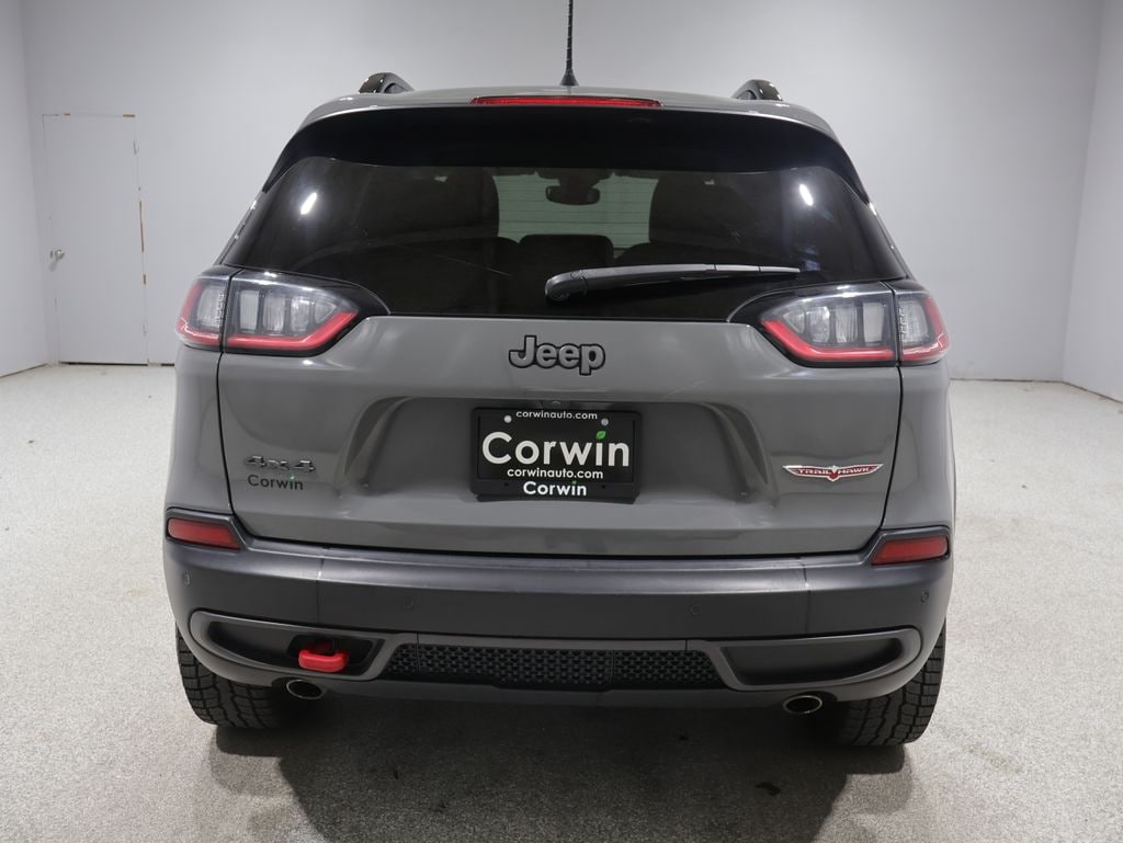 Used 2022 Jeep Cherokee Trailhawk SUV