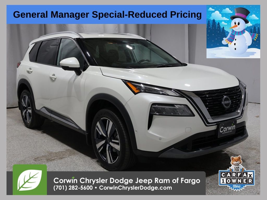 2023 Nissan Rogue SL's photo