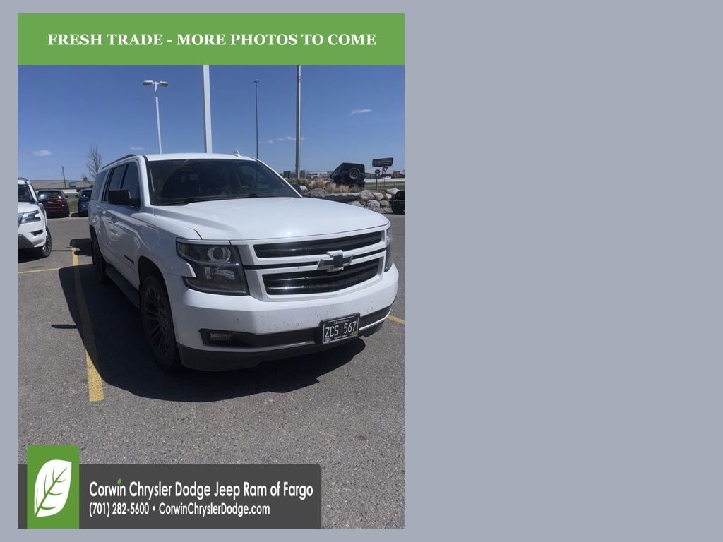 2018 Chevrolet Suburban 4WD 1500 Premier's photo