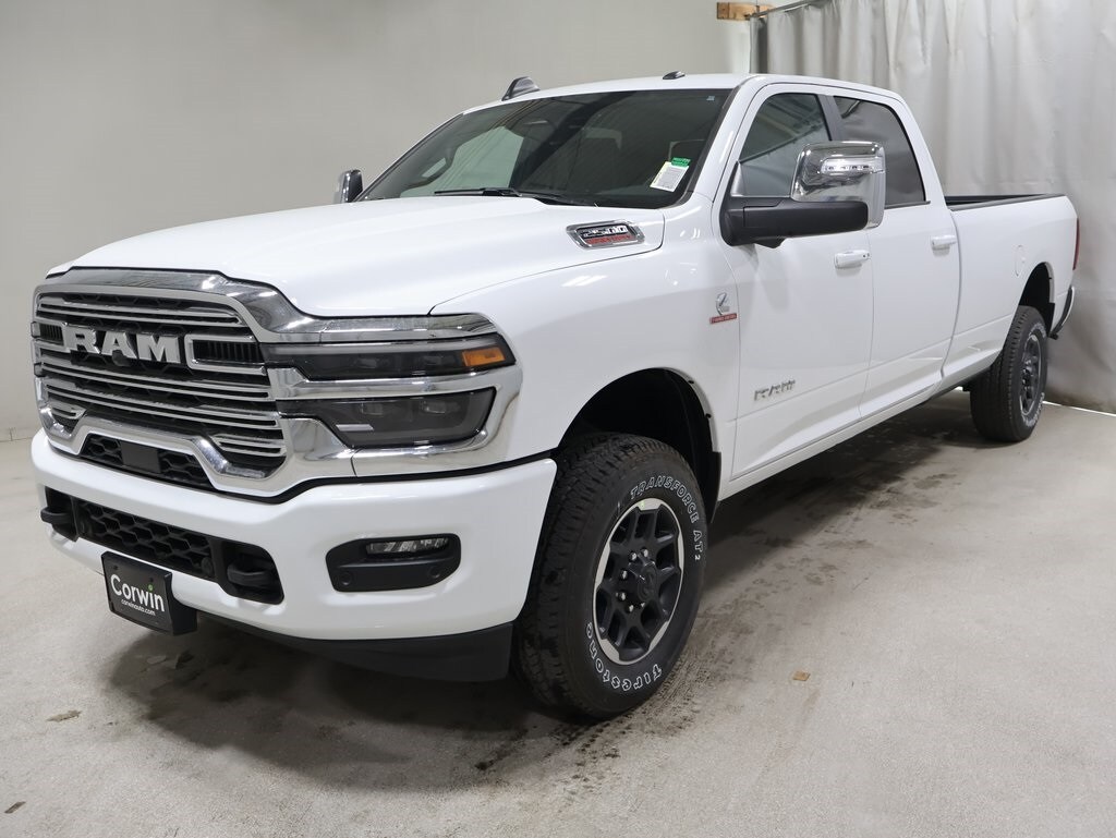 2025 Ram 2500 Laramie photo 3