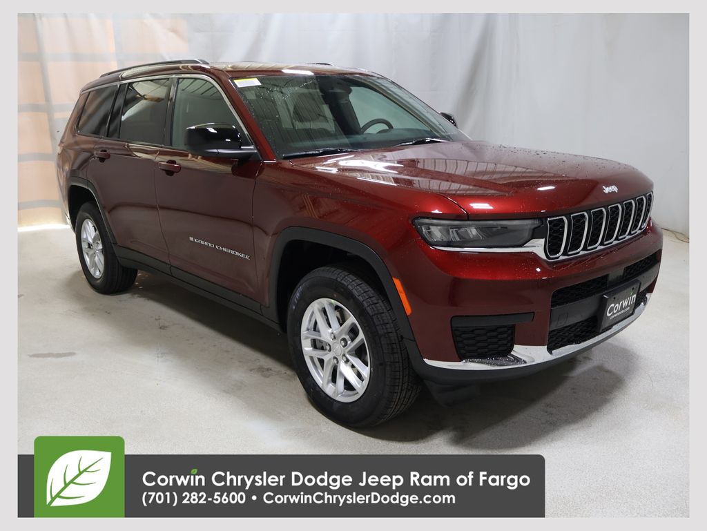 2026 Jeep Grand Cherokee L Laredo 4x4's photo