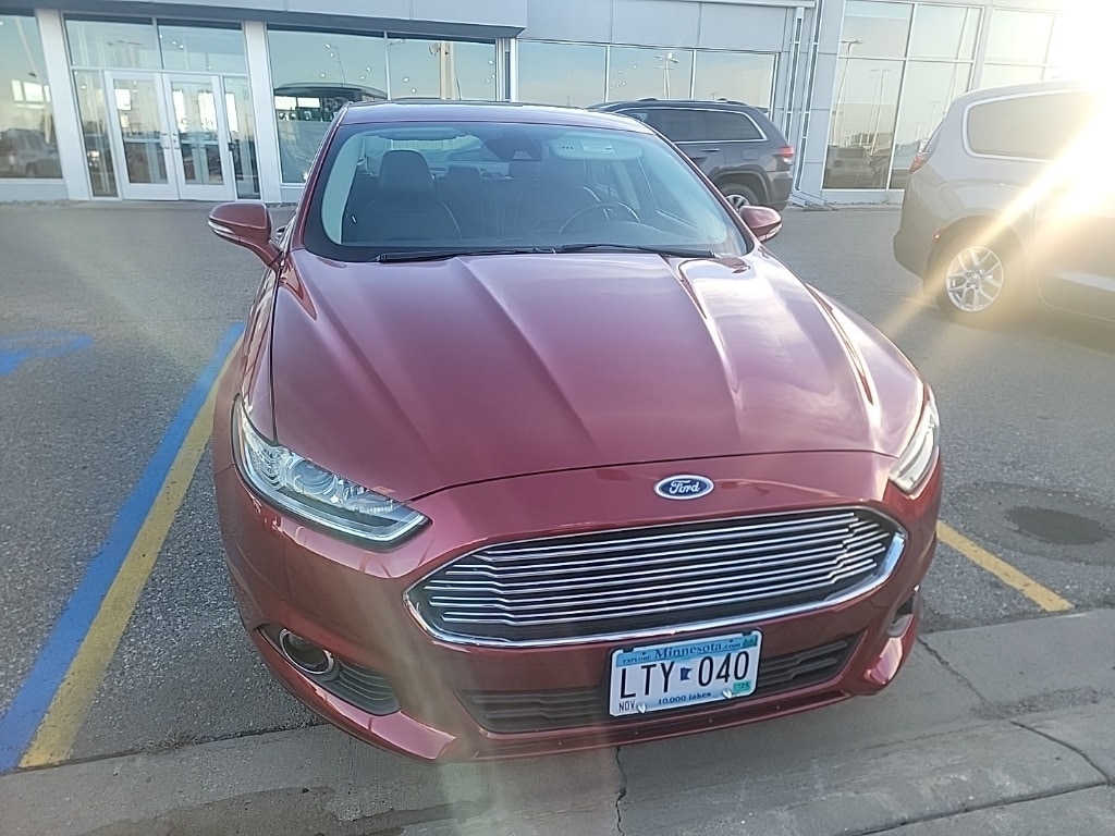Used 2014 Ford Fusion Hybrid SE Sedan
