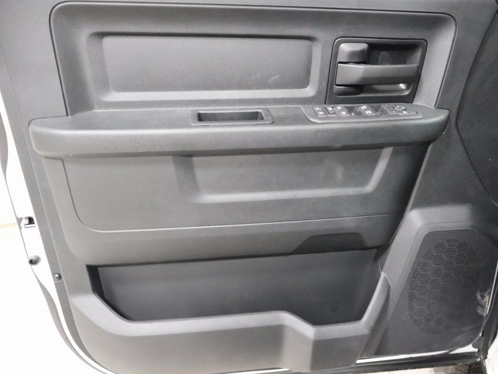 2026 RAM 3500 Tradesman - Photo 11