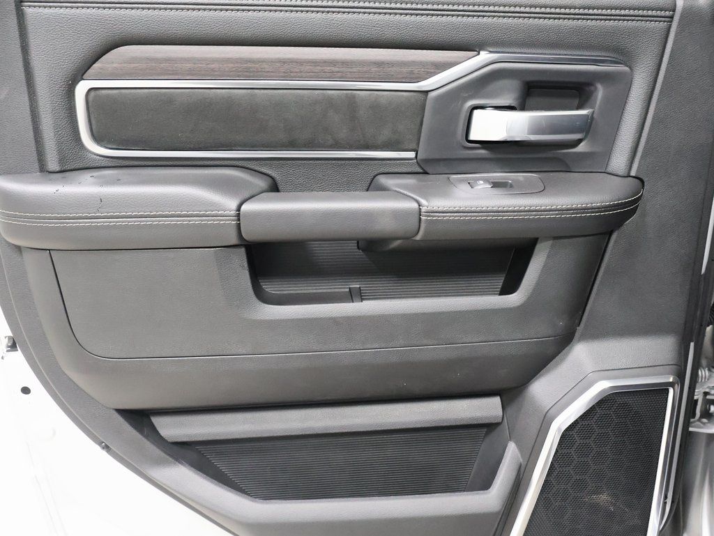 2026 RAM 2500 Laramie - Photo 14