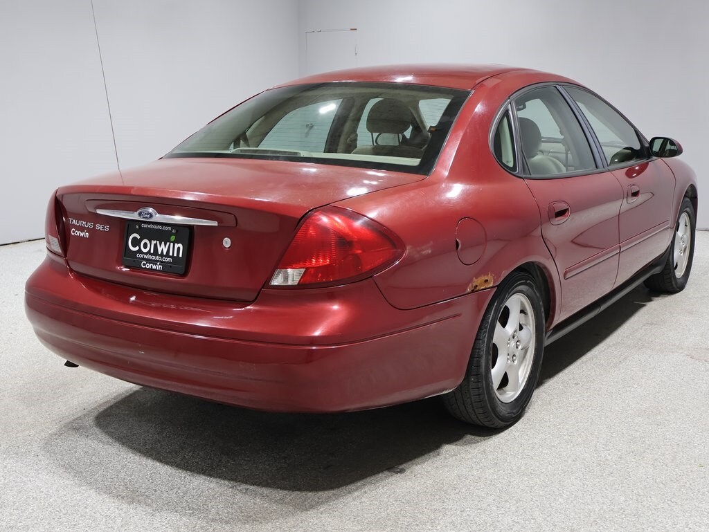 Used 2003 Ford Taurus SES with VIN 1FAFP55293G227198 for sale in Fargo, ND