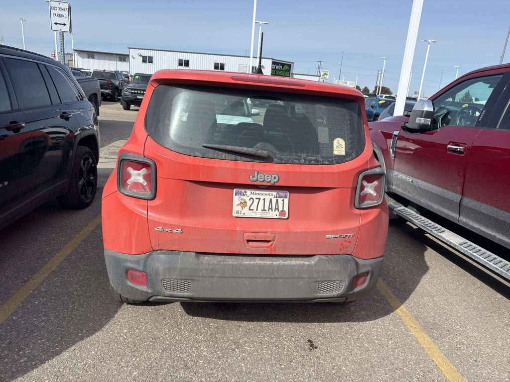 2020 Jeep Renegade Sport photo 4