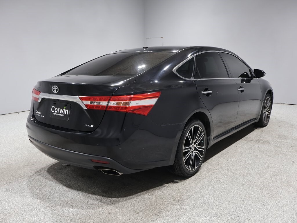 2015 Toyota Avalon XLE Touring photo 2