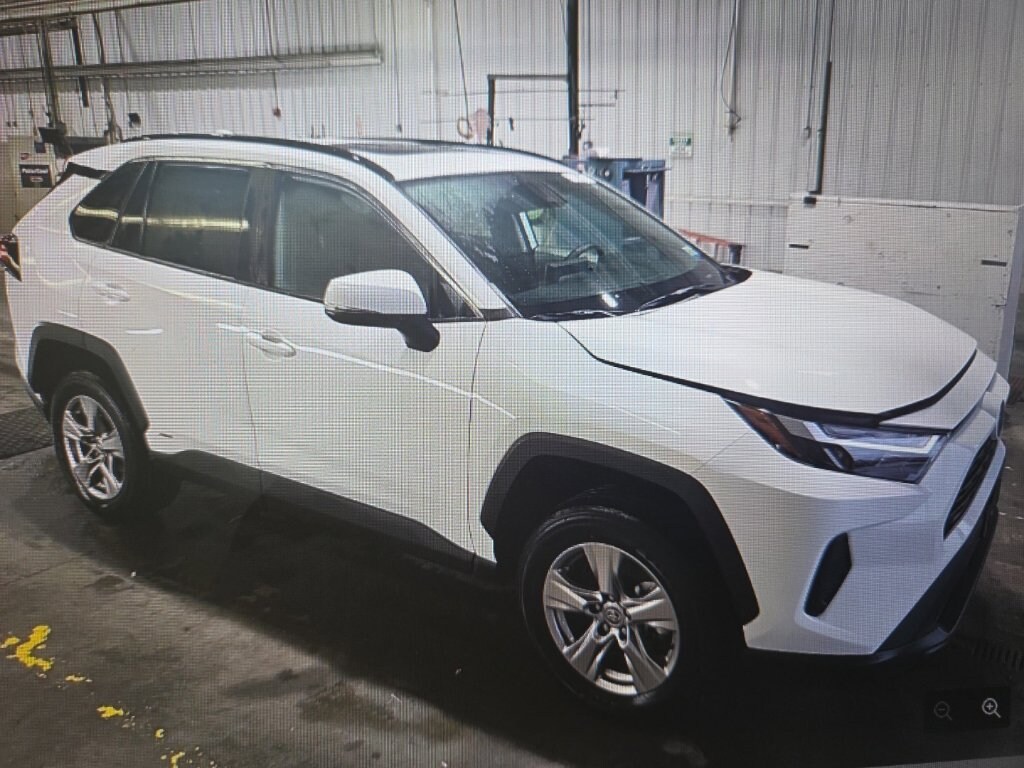 Used 2024 Toyota RAV4 Hybrid XLE SUV