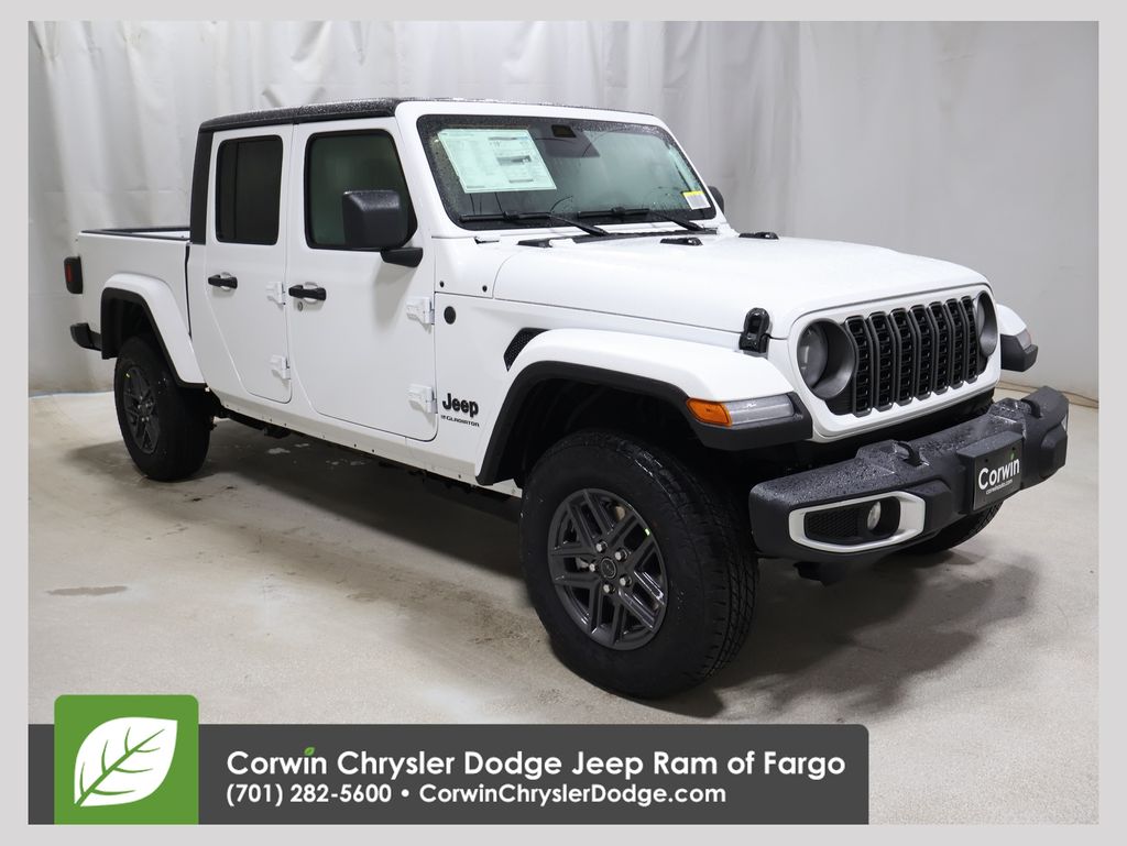 2026 Jeep Gladiator Sport S Auto's photo