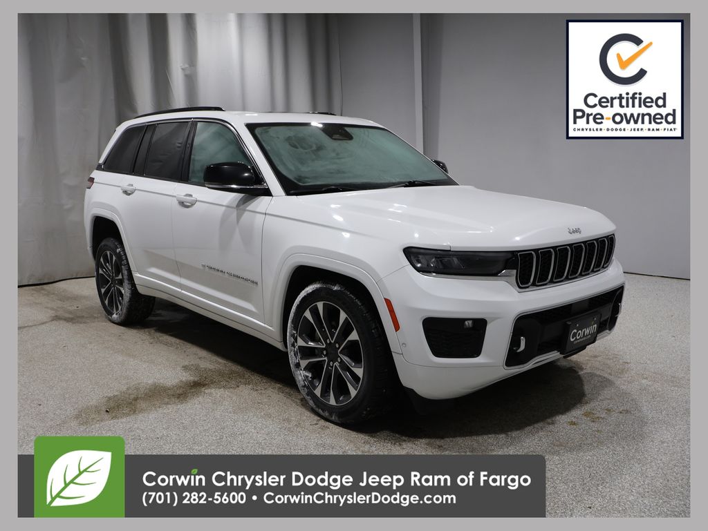 2024 Jeep Grand Cherokee Overland's photo