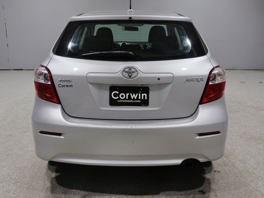 Used 2009 Toyota Matrix Base Hatchback