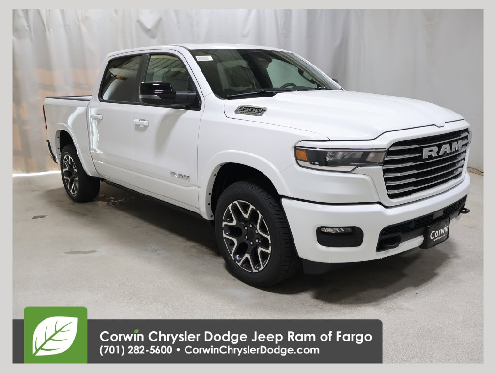 2027 Ram 1500 LARAMIE CREW CAB 4X4 5'7 BOX Pickup
