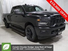 2025 Ram 3500 TRADESMAN CREW CAB 4X2 8' BOX Pickup
