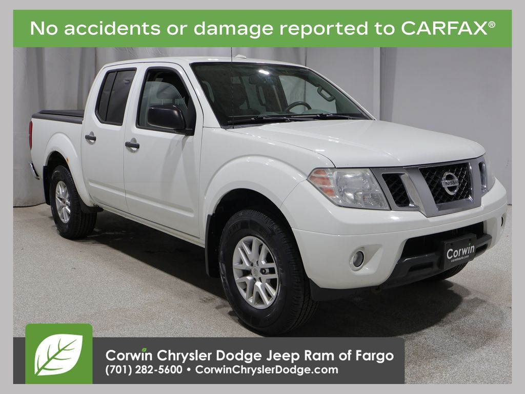 2015 Nissan Frontier 4.0 SV Crew Cab 4X4 AT SWB's photo