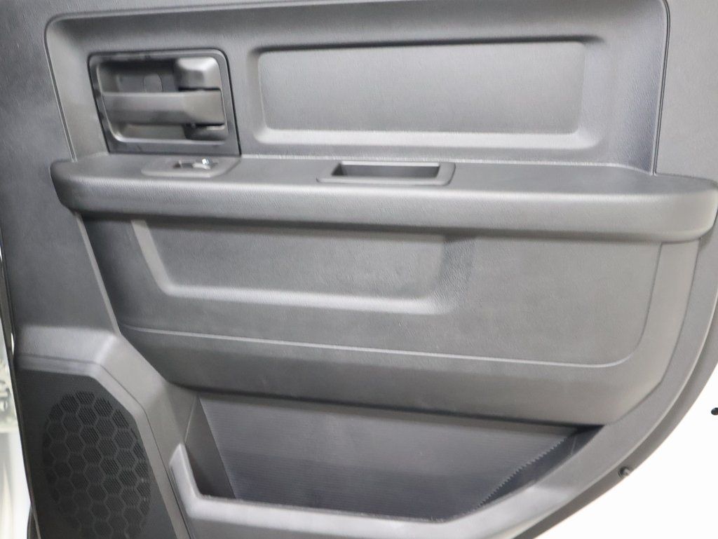 2026 RAM 3500 Tradesman - Photo 17