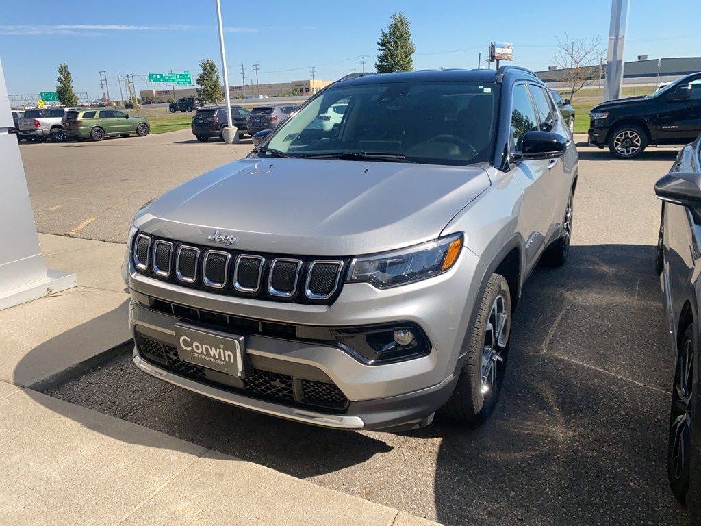 Used 2022 Jeep Compass Limited with VIN 3C4NJDCBXNT145158 for sale in Fargo, ND