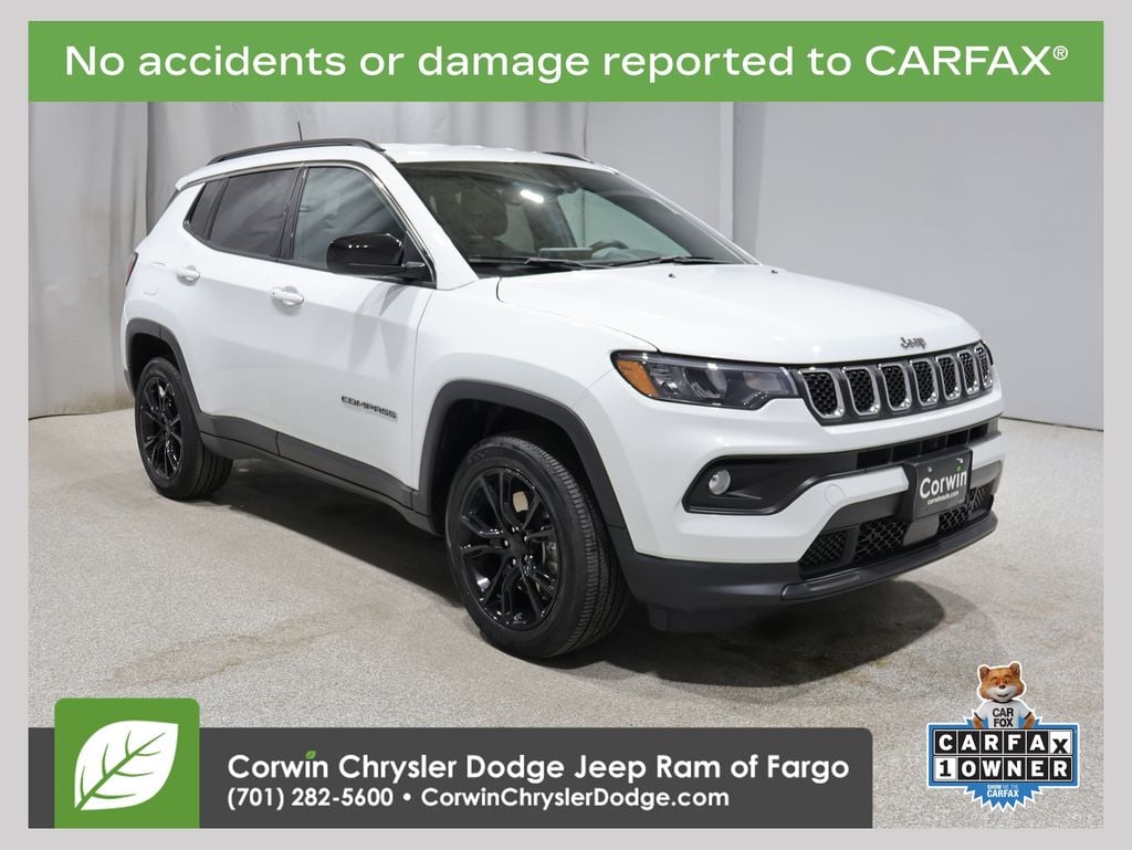 2023 Jeep Compass Latitude Lux 4X4's photo