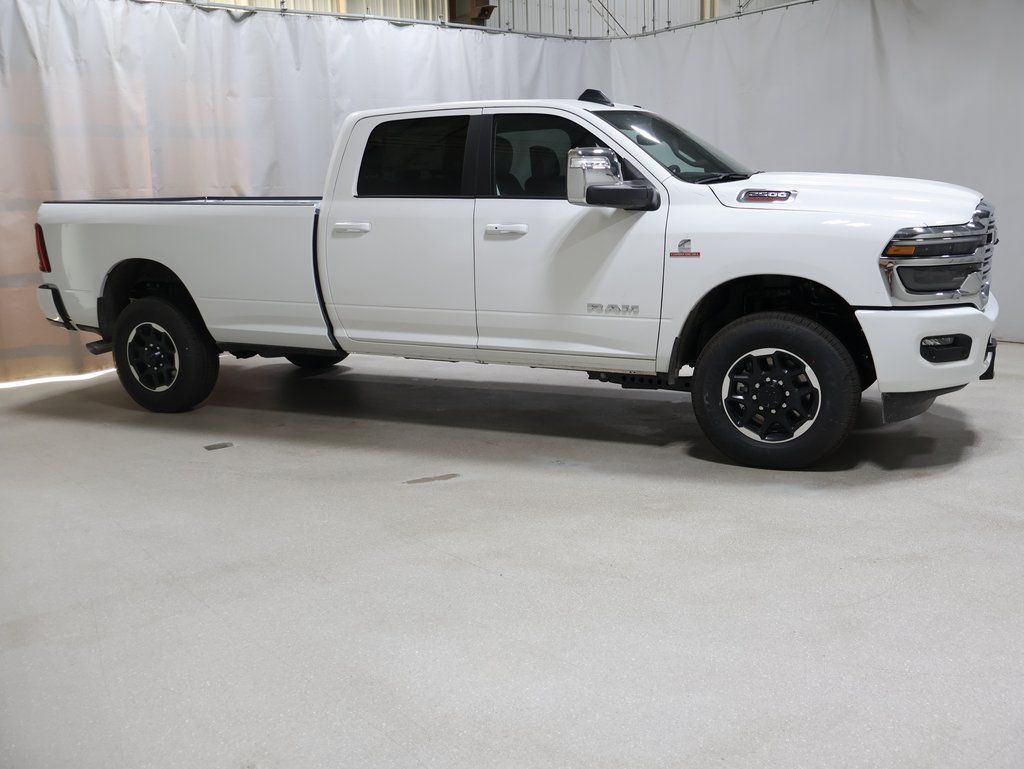 2025 RAM 2500 Laramie - Photo 6