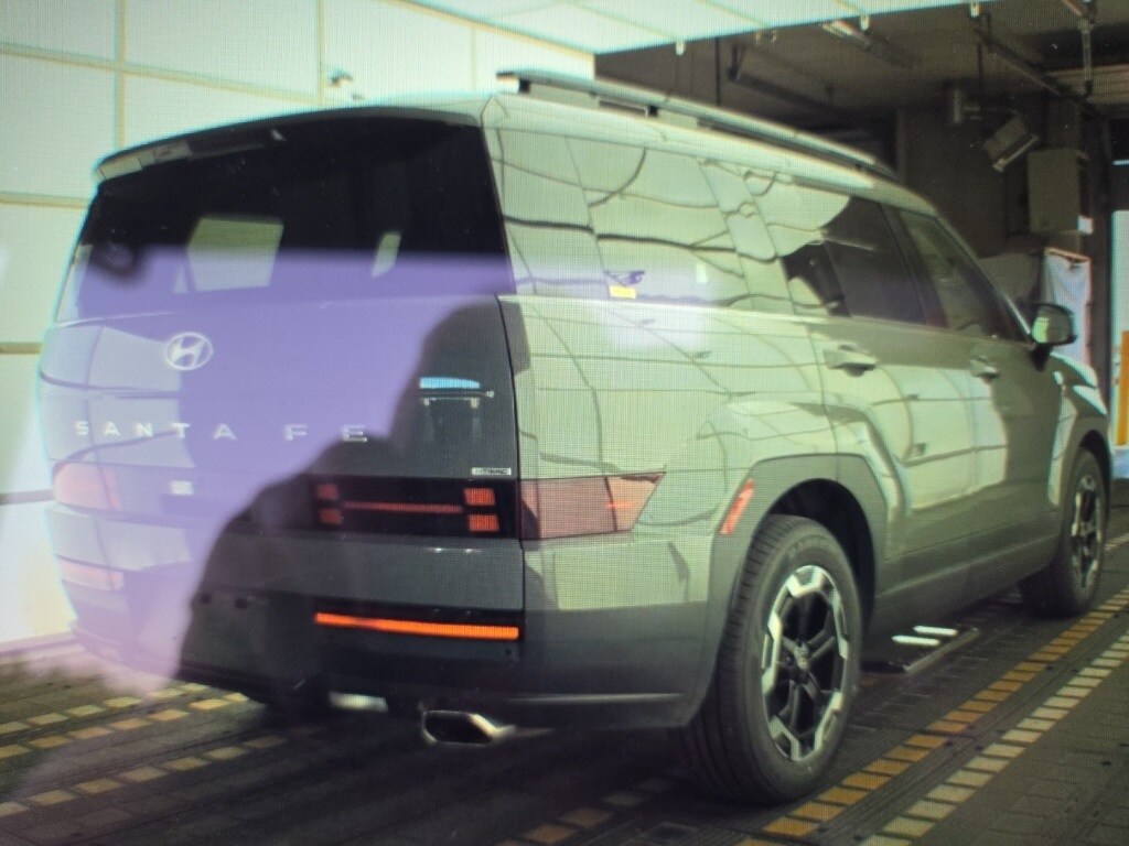 2024 Hyundai Santa Fe SEL photo 2
