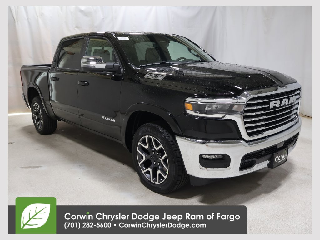 2026 Ram 1500 LARAMIE CREW CAB 4X4 5'7 BOX Pickup