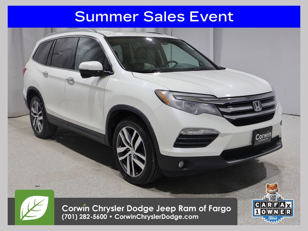 2016 Honda Pilot 4WD Touring's photo