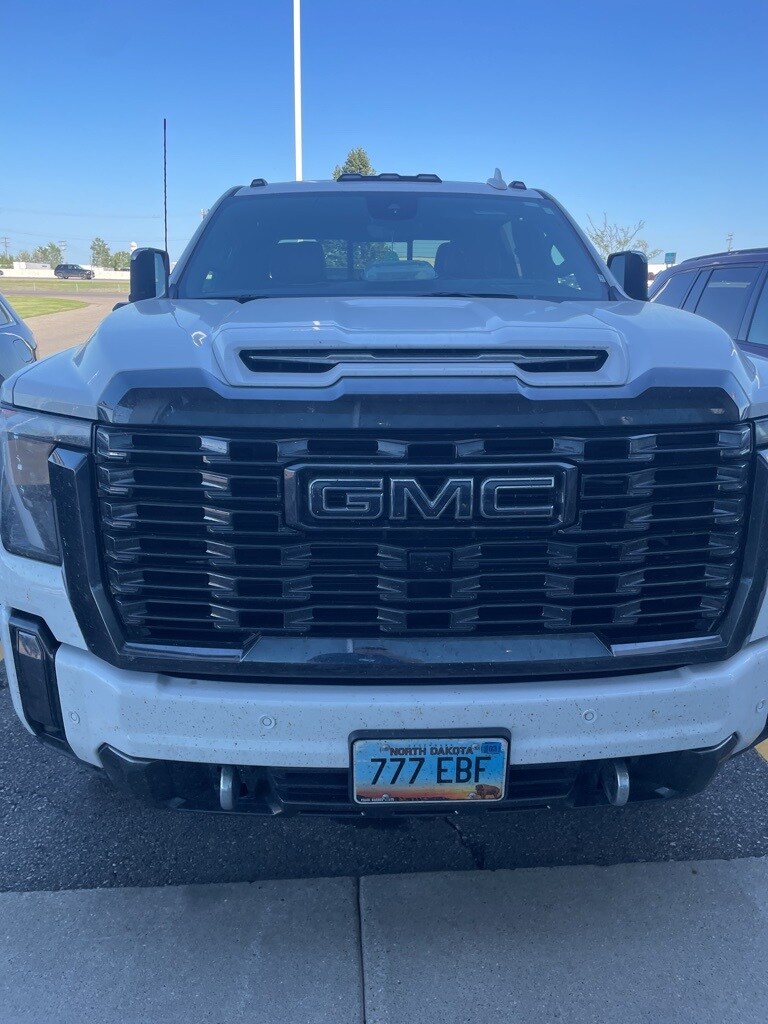 2024 Gmc Sierra 2500 HD Denali Ultimate photo 2
