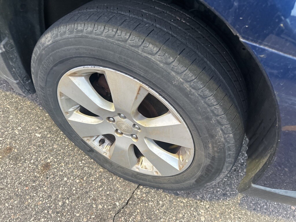 Used 2011 Subaru Outback 2.5i Premium (CVT) SUV