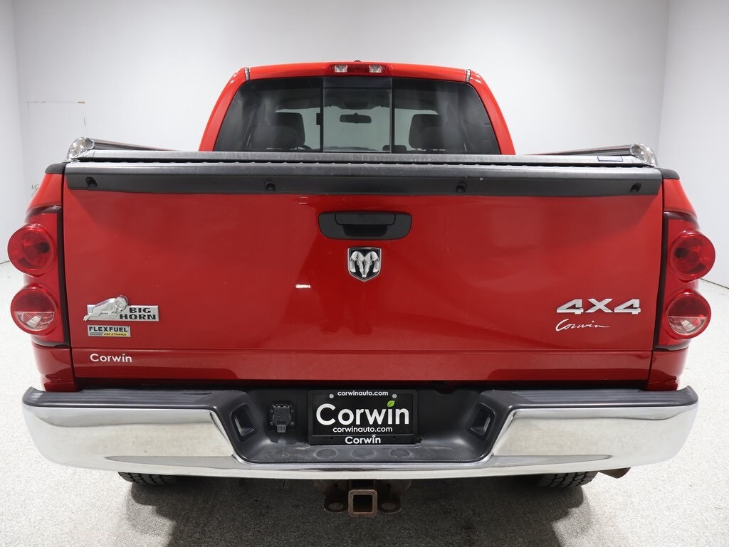 2008 Dodge Ram SLT photo 3