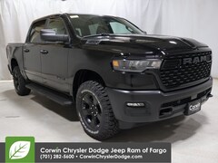 2026 Ram 1500 WARLOCK CREW CAB 4X4 5'7 BOX Pickup