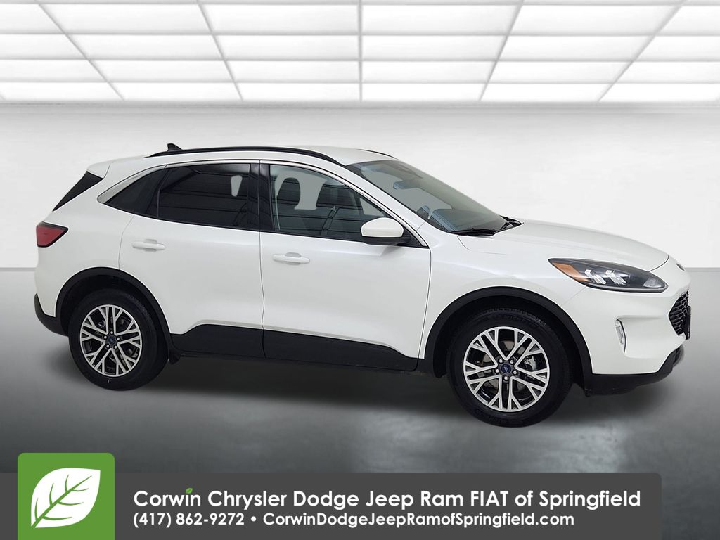 2020 Ford Escape SEL's photo