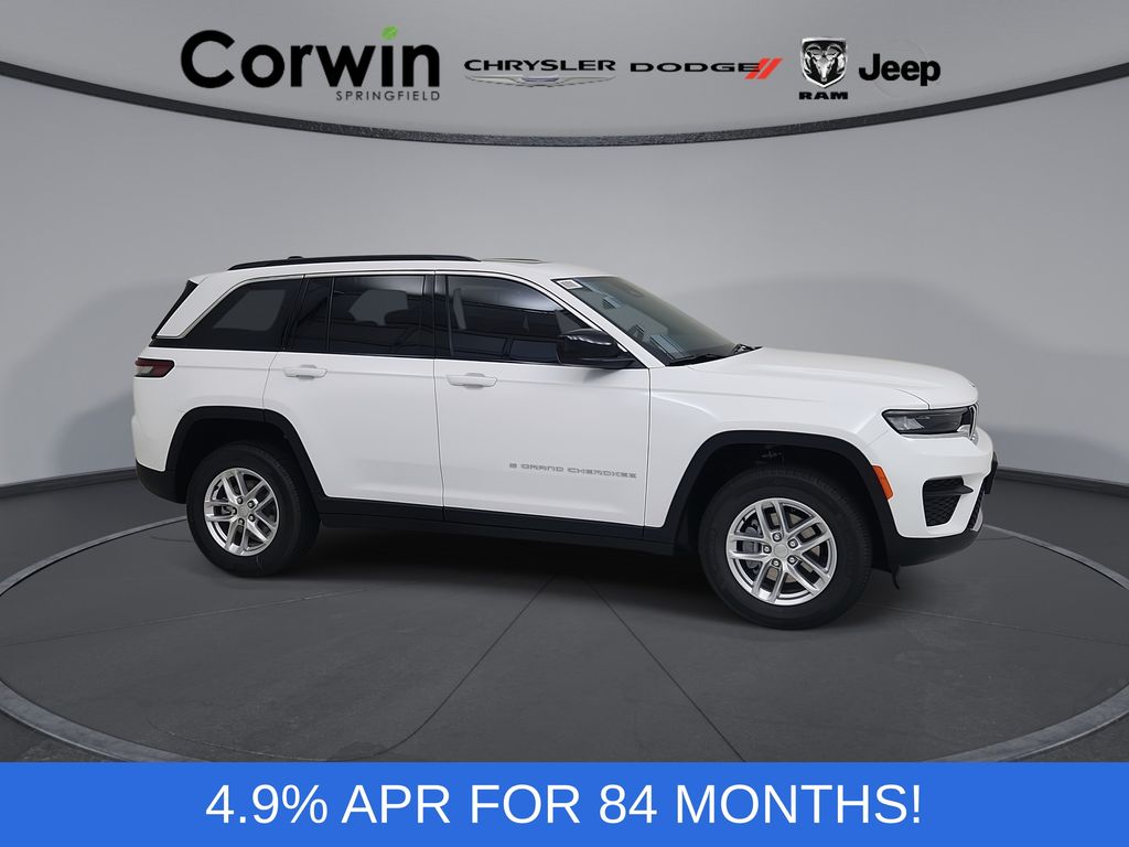 2026 Jeep Grand Cherokee Laredo SUV