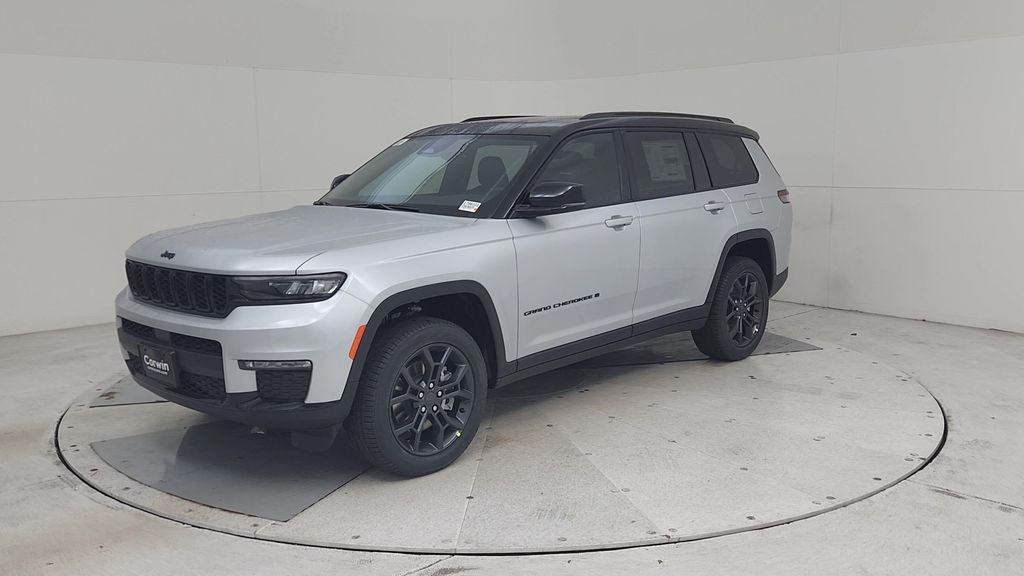 2025 Jeep Grand Cherokee L Limited photo 2