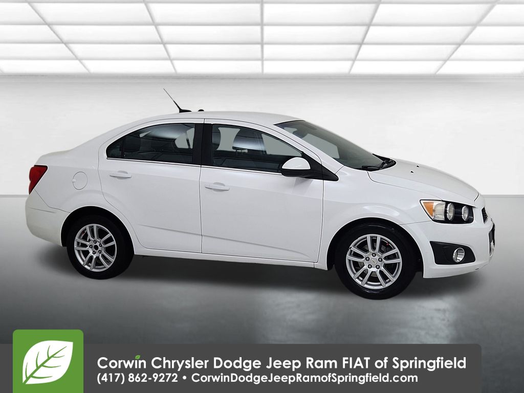 2012 Chevrolet Sonic 2LT