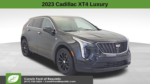 2023 Cadillac XT4 Luxury's photo