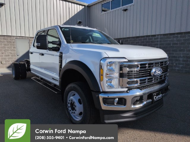 2027 Ford F-550 Chassis XL Truck Crew Cab