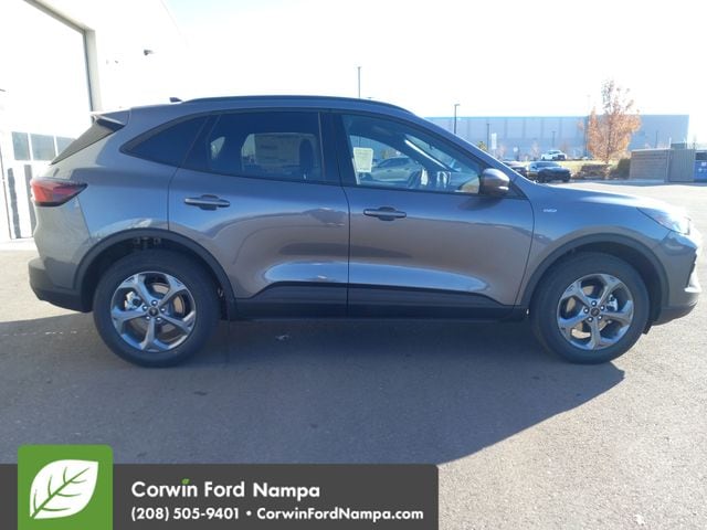 2026 Ford Escape ST-Line Select photo 3