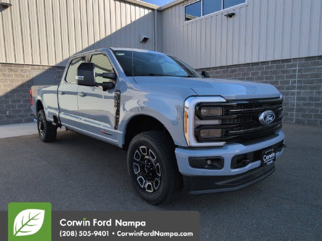 2027 Ford F-350 Platinum Truck Crew Cab