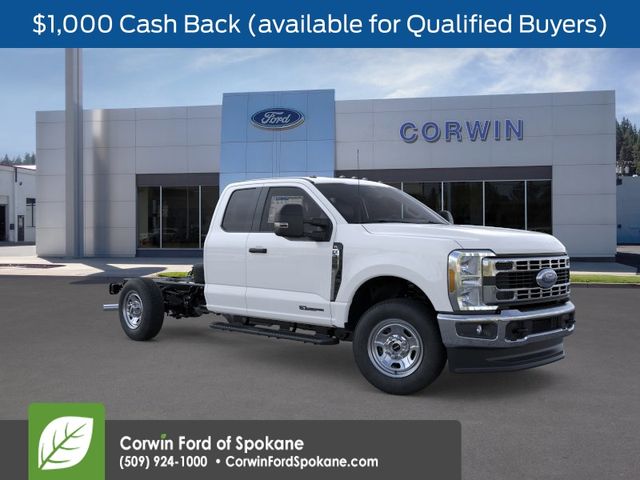 2026 Ford F-350 Super Duty Chassis Cab