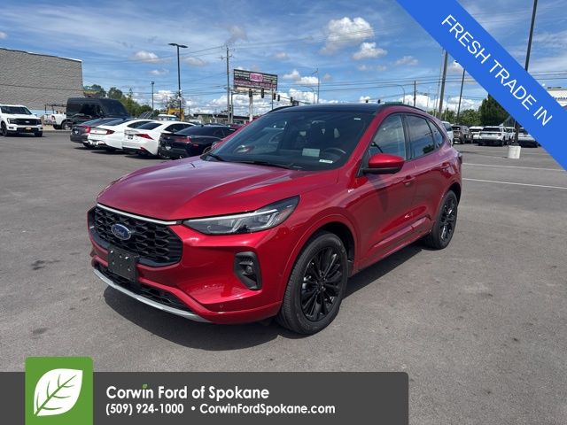 2024 Ford Escape ST-Line Elite AWD 2.0L's photo
