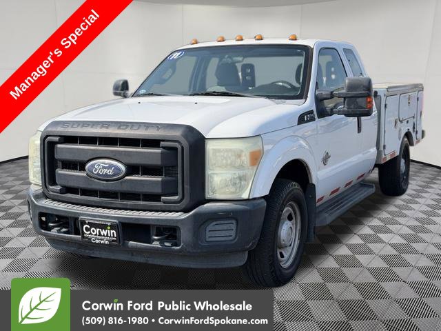 2011 Ford F-350 Super Duty Chassis Cab