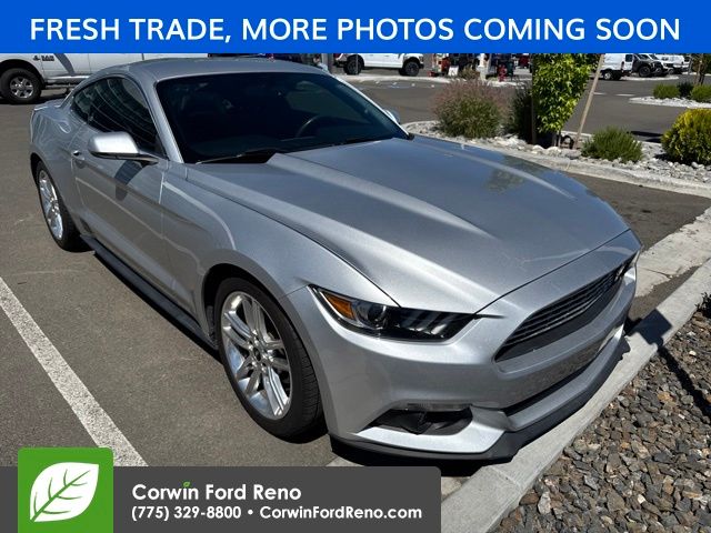2016 Ford Mustang EcoBoost Coupe Premium's photo