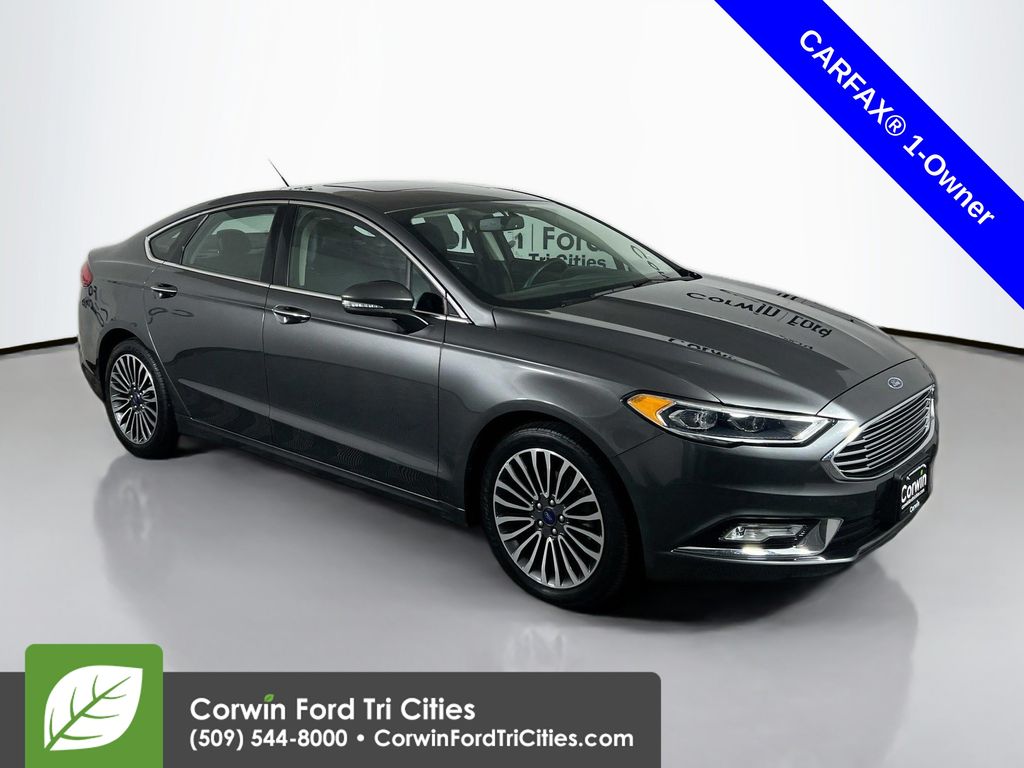 2017 Ford Fusion SE's photo