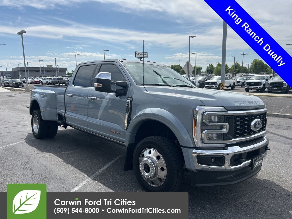2025 Ford F-450 King Ranch 4x4 Crew Cab 8' Box DRW's photo
