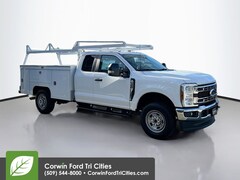 2026 Ford F-350 Chassis Truck Super Cab
